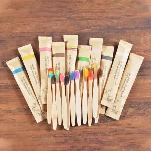 Paquete de 10 cepillos de dientes de bambú